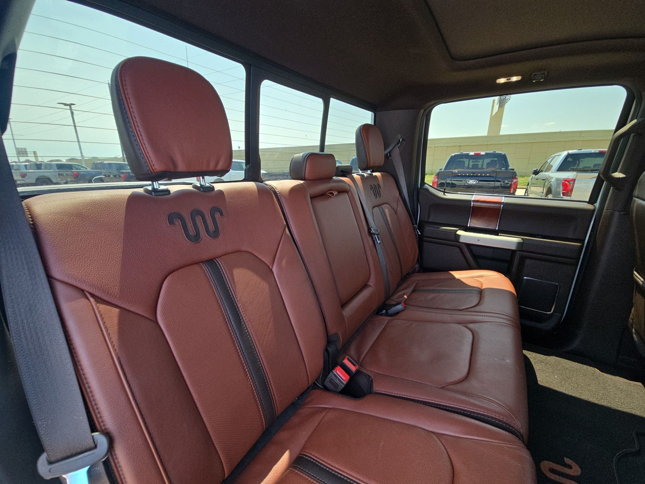 Certified 2022 Ford F250 King Ranch w/ King Ranch Ultimate Package AWD/4WD image 32