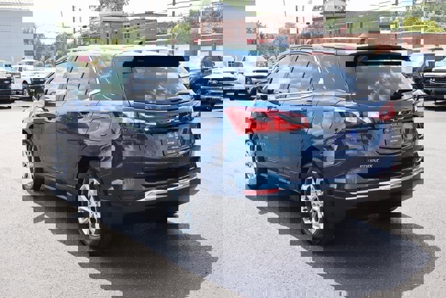 Used 2021 Chevrolet Equinox LT image 3