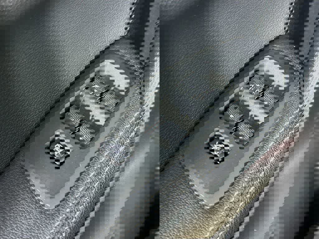 Certified 2021 Ford Ranger Lariat w/ Tremor Off-Road Package image 29