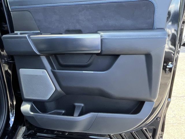 Certified 2024 Ford F150 Platinum w/ Equipment Group 702A High AWD/4WD image 28