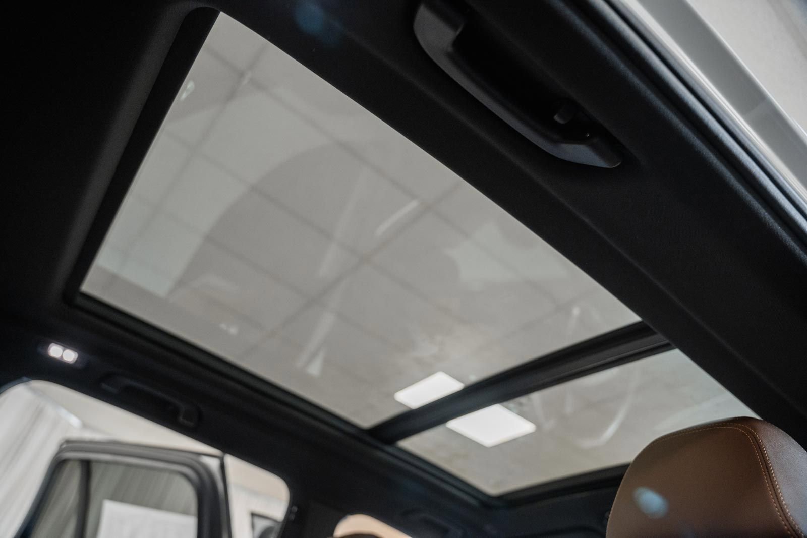 Used 2024 BMW X5 xDrive50e image 40