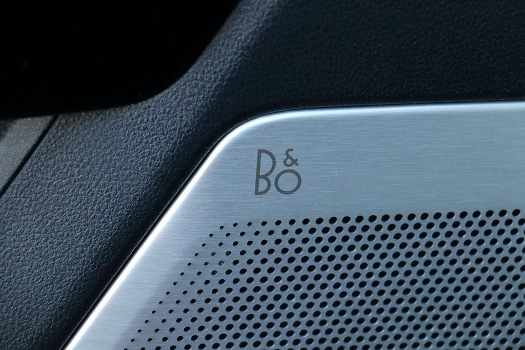 Certified 2022 Ford F150 Raptor w/ Equipment Group 801A High image 17