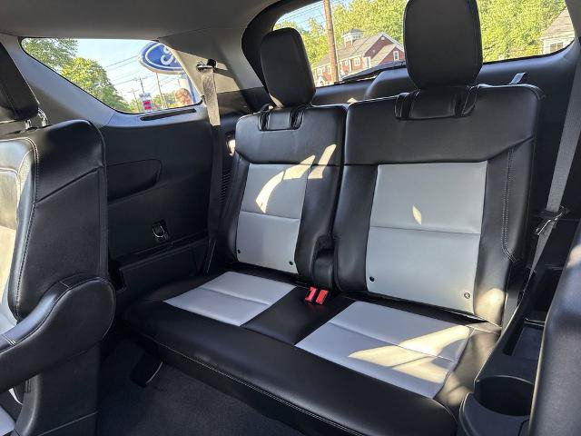 Certified 2023 Ford Explorer XLT w/ Equipment Group 202A AWD/4WD image 24