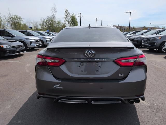 Used 2019 Toyota Camry SE FWD image 6