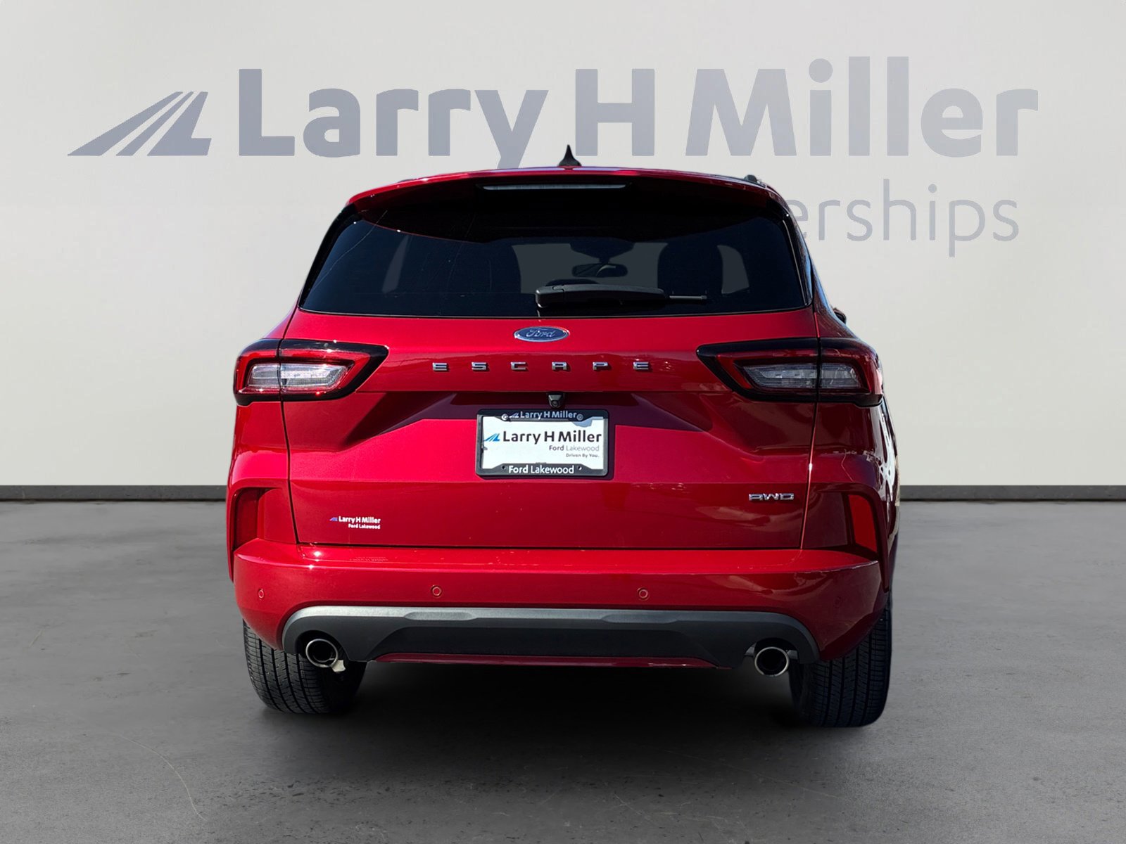 Certified 2023 Ford Escape ST-Line Select w/ Tech Pack #2 image 4