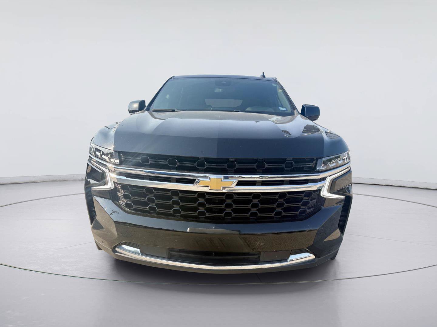 Used 2024 Chevrolet Tahoe LS w/ Driver Alert Package RWD image 6