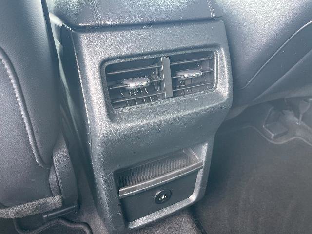 Certified 2024 Ford Edge SEL image 13