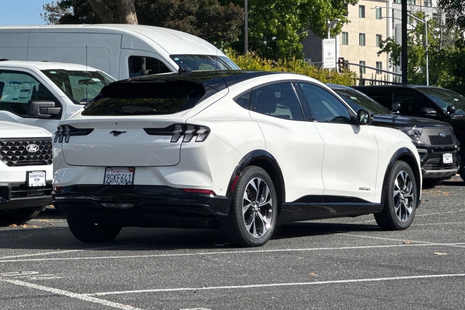 Certified 2023 Ford Mustang Mach-E Premium AWD/4WD image 4