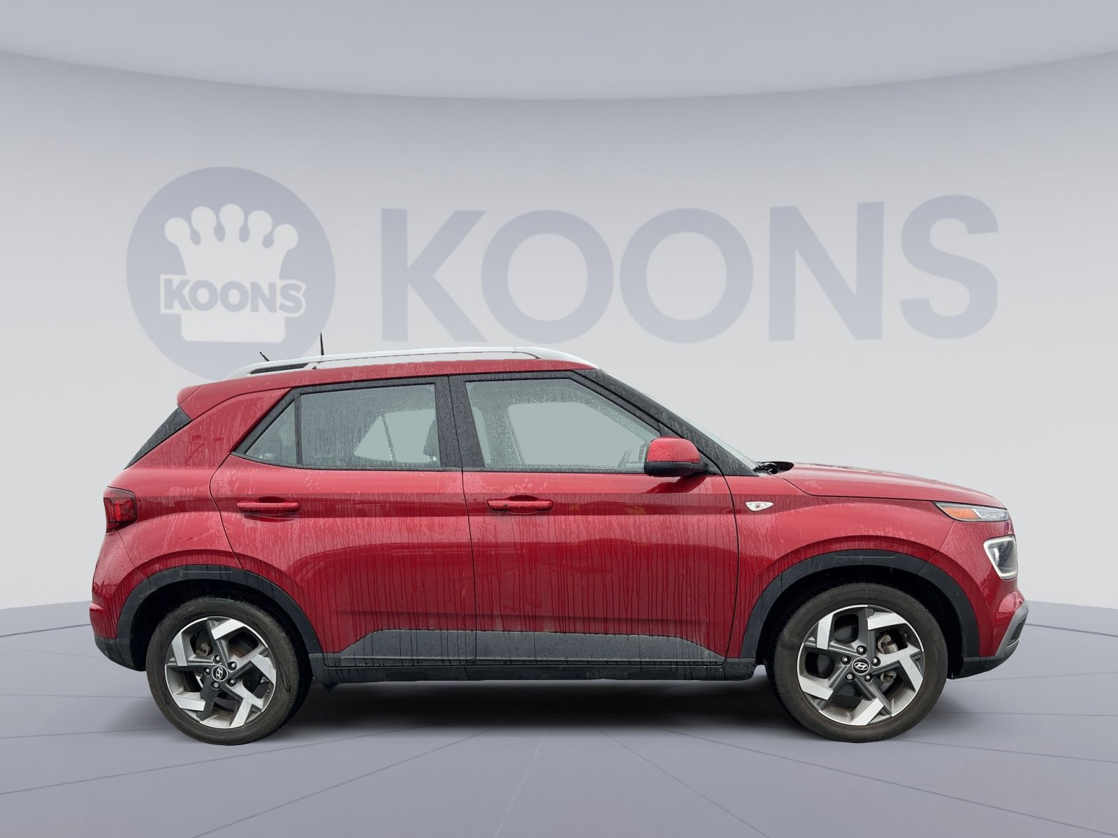 Used 2023 Hyundai Venue Limited FWD image 17