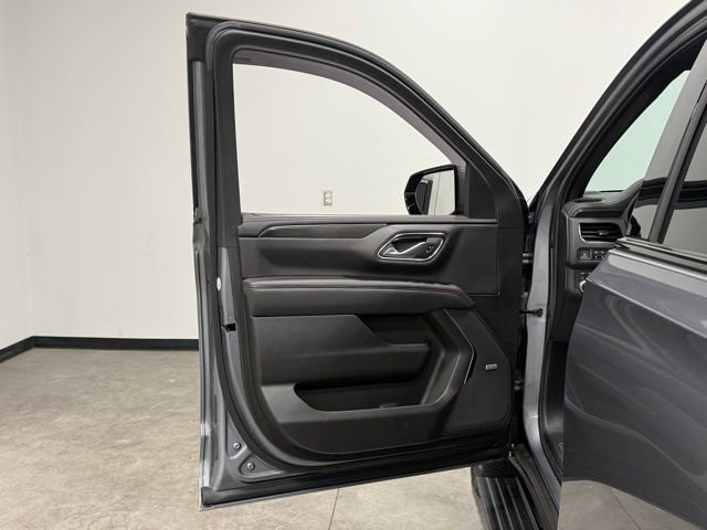 Used 2022 GMC Yukon AT4 AWD/4WD image 13