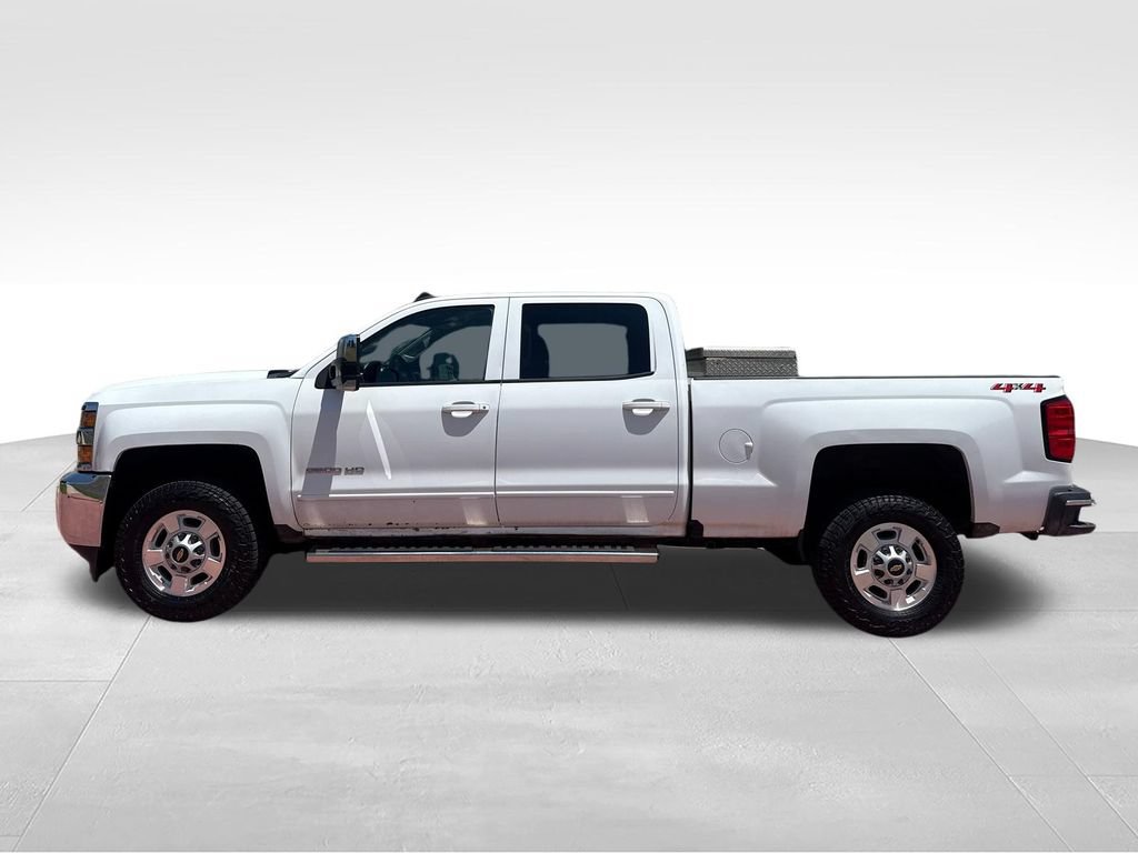 Used 2018 Chevrolet Silverado 2500 LT AWD/4WD image 5
