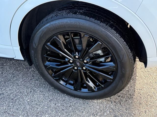 Certified 2023 Ford Escape ST-Line Elite w/ Premium Technology Package image 5