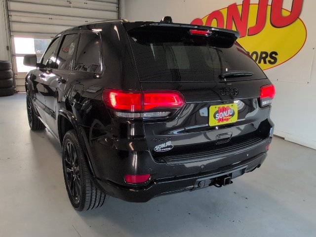 Used 2021 Jeep Grand Cherokee Laredo X AWD/4WD image 39