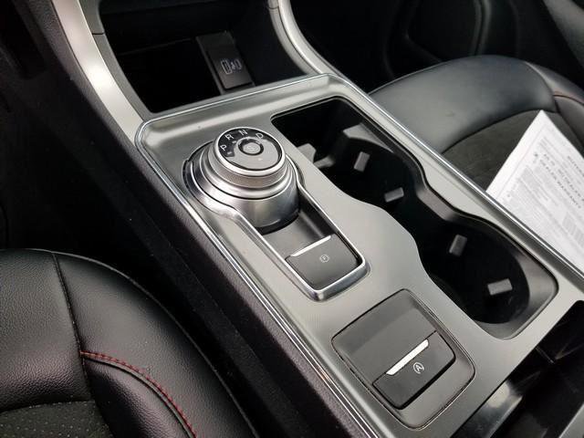 Certified 2023 Ford Edge ST-Line AWD/4WD image 19