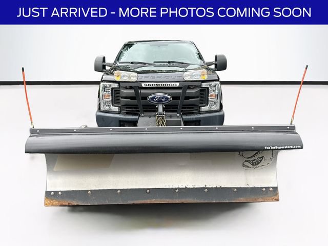 Certified 2018 Ford F250 XL AWD/4WD image 2