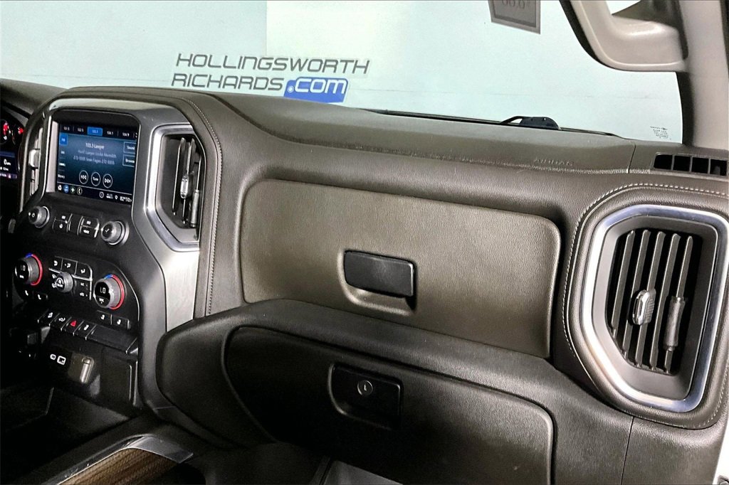 Used 2021 Chevrolet Silverado 1500 LT Trail Boss w/ Bed Protection Package image 12