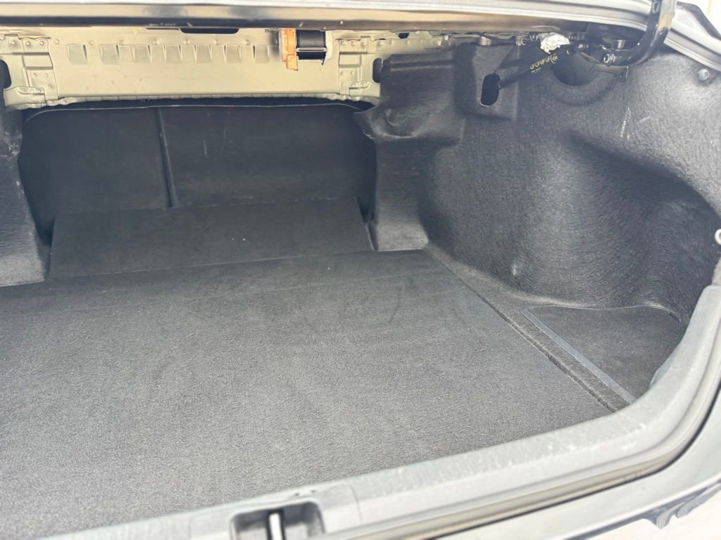 Used 2025 Toyota Camry SE FWD image 40