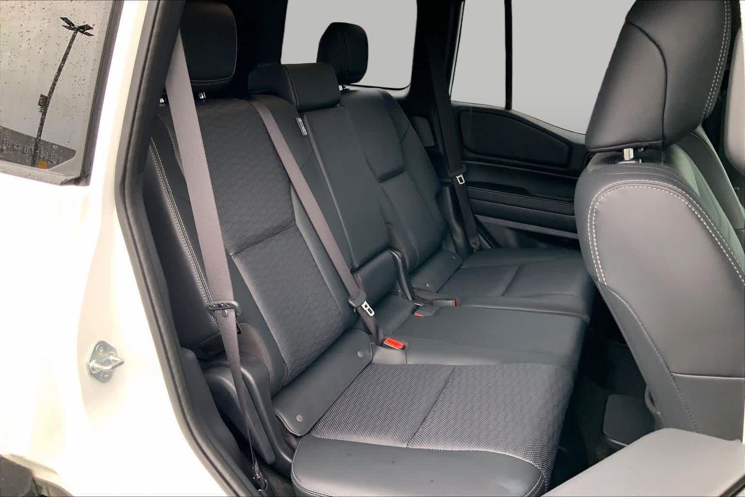 Used 2025 Toyota Land Cruiser w/ Premium Package AWD/4WD image 19
