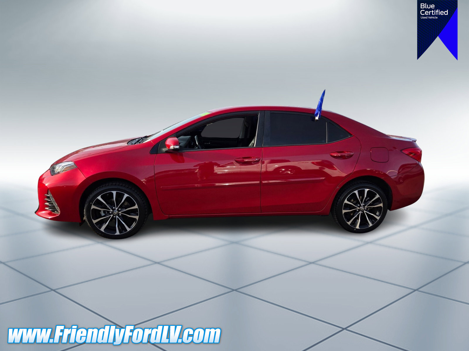 Used 2019 Toyota Corolla L image 3