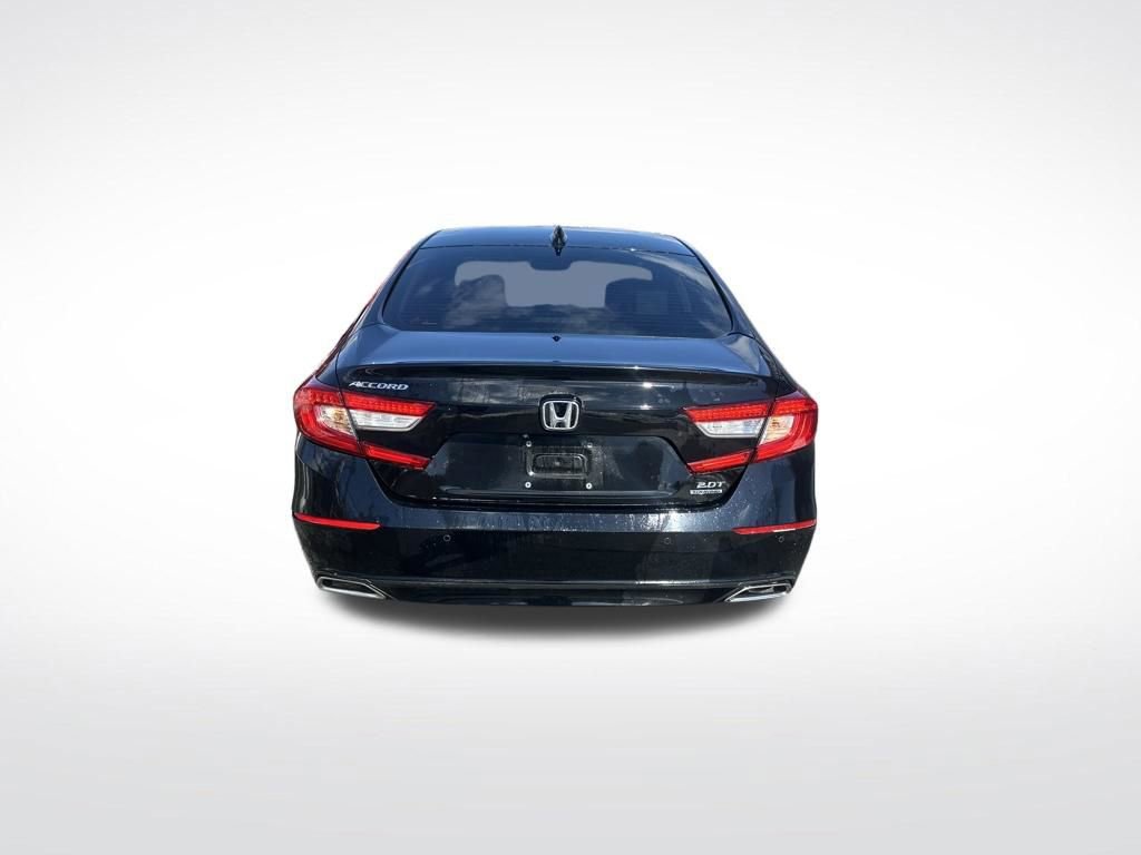 Used 2018 Honda Accord Touring image 6