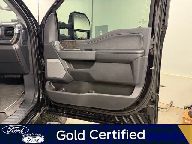 Certified 2024 Ford F250 Lariat w/ Lariat Ultimate Package AWD/4WD image 30