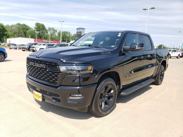 Used 2026 RAM 1500 Big Horn AWD/4WD image 3