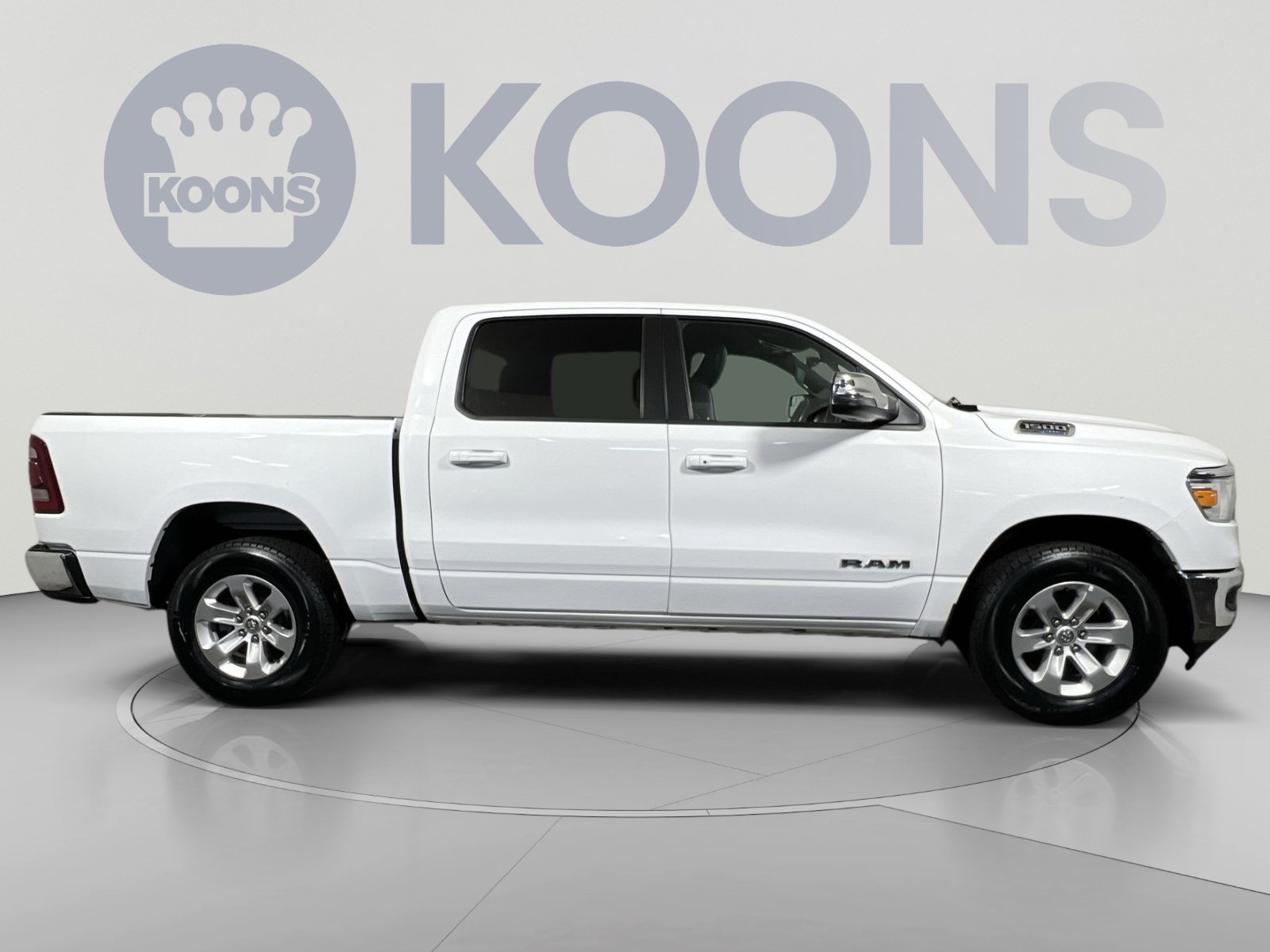 Used 2023 RAM 1500 Laramie AWD/4WD image 12