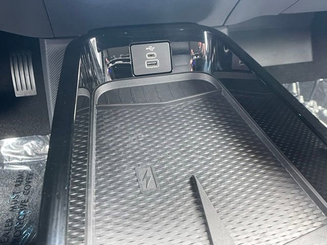 Certified 2025 Ford Mustang Mach-E Premium AWD/4WD image 33