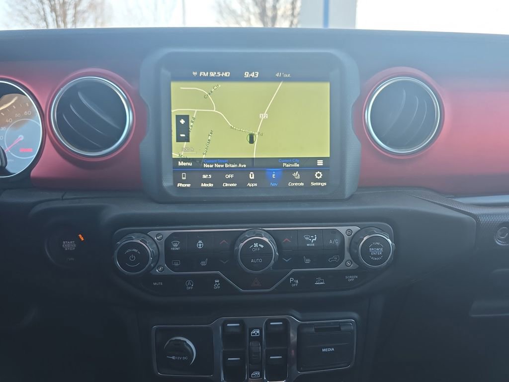 Used 2021 Jeep Wrangler Unlimited Rubicon AWD/4WD image 32