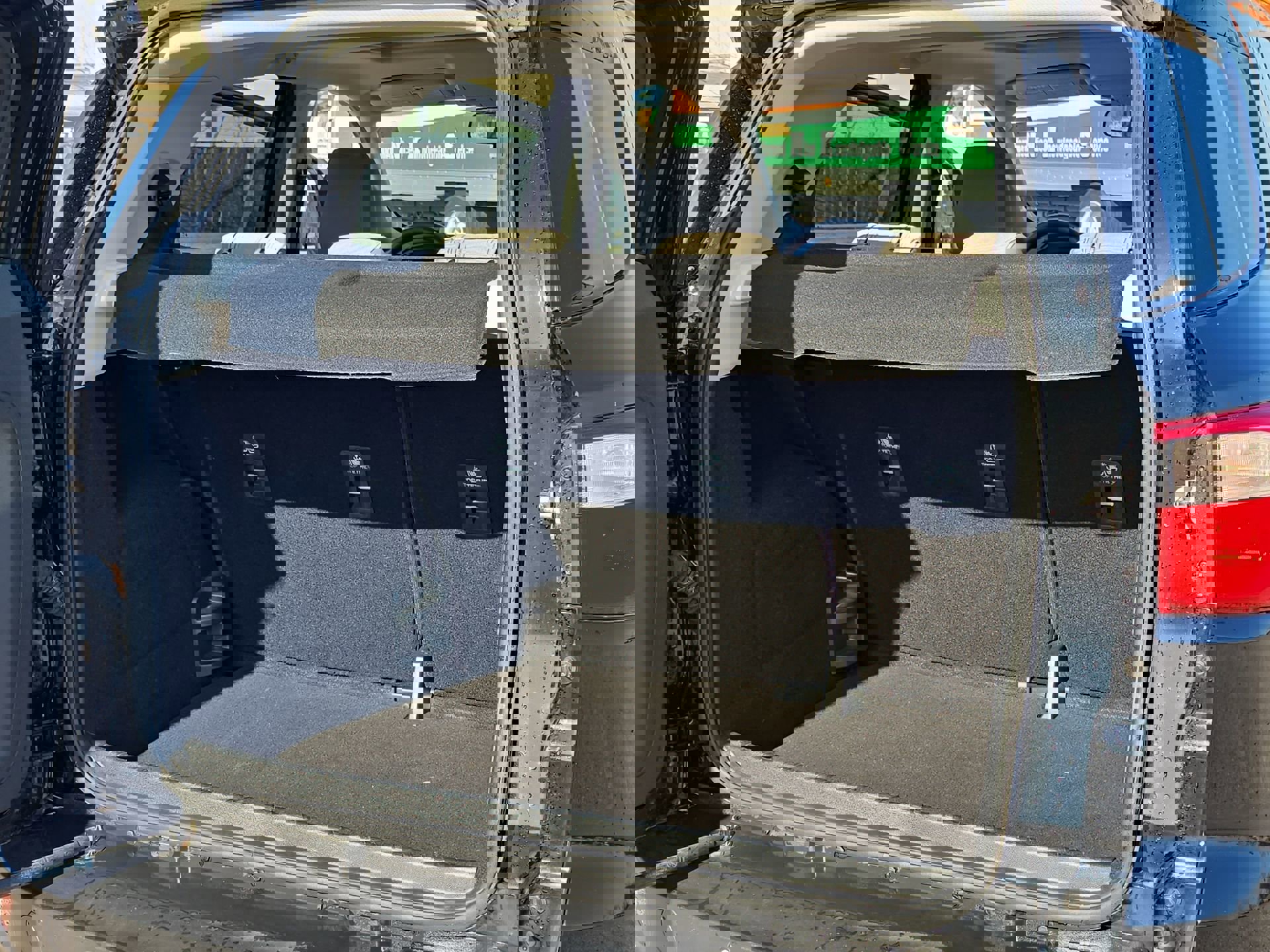 Certified 2021 Ford EcoSport SE w/ SE Convenience Package image 22