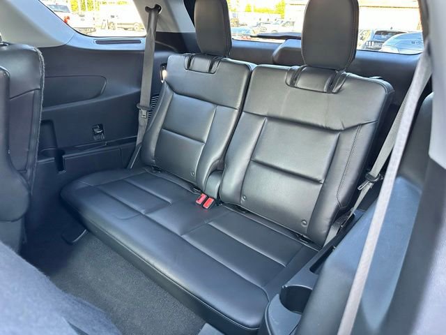 Certified 2021 Ford Explorer XLT w/ Equipment Group 202A AWD/4WD image 41