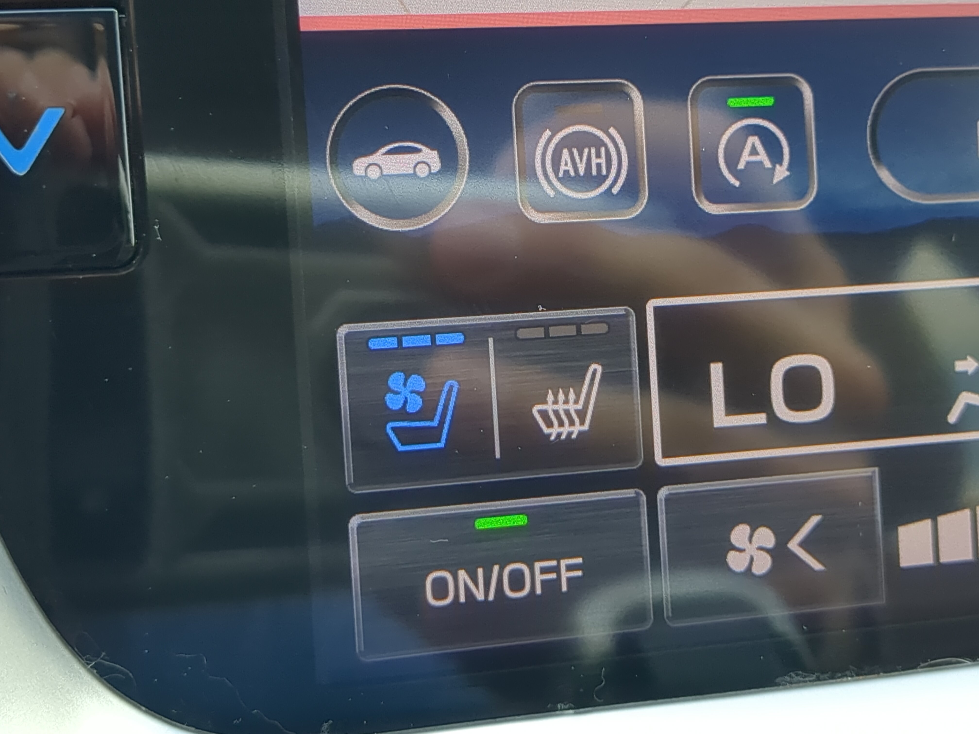 Used 2020 Subaru Outback Touring w/ Popular Package #2 AWD/4WD image 22
