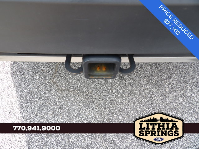 Certified 2023 Ford Explorer XLT w/ Equipment Group 202A RWD image 12