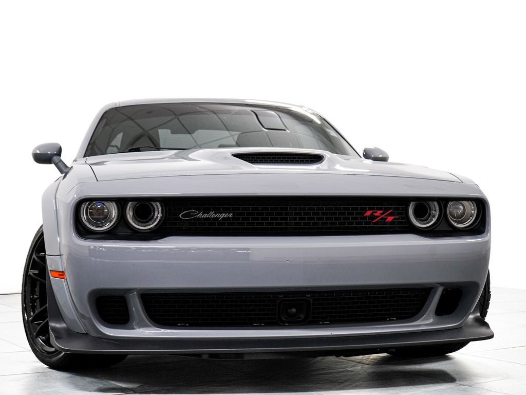 Used 2021 Dodge Challenger R/T Scat Pack RWD image 3