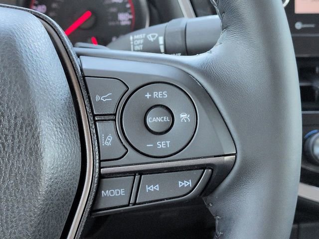 Used 2021 Toyota Camry XSE image 25