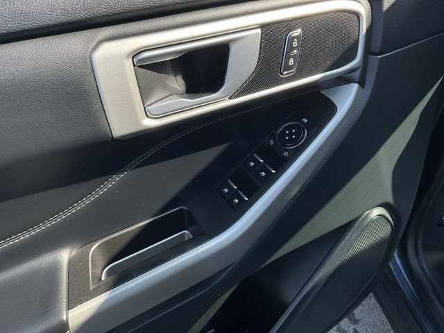 Certified 2023 Ford Explorer XLT w/ Equipment Group 202A AWD/4WD image 14
