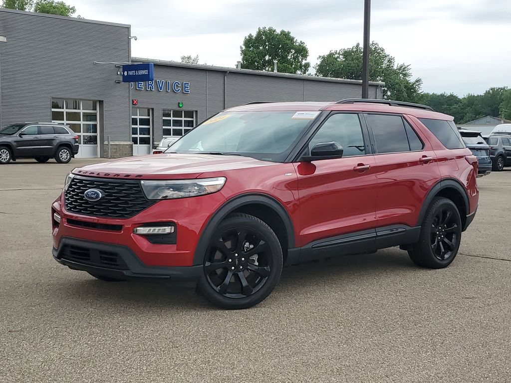 Certified 2024 Ford Explorer ST-Line w/ Class IV Trailer Tow Package AWD/4WD image 35