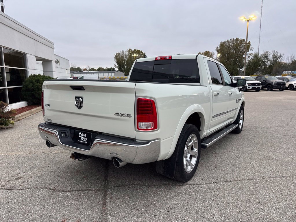 Used 2018 RAM 1500 Laramie w/ Convenience Group AWD/4WD image 3