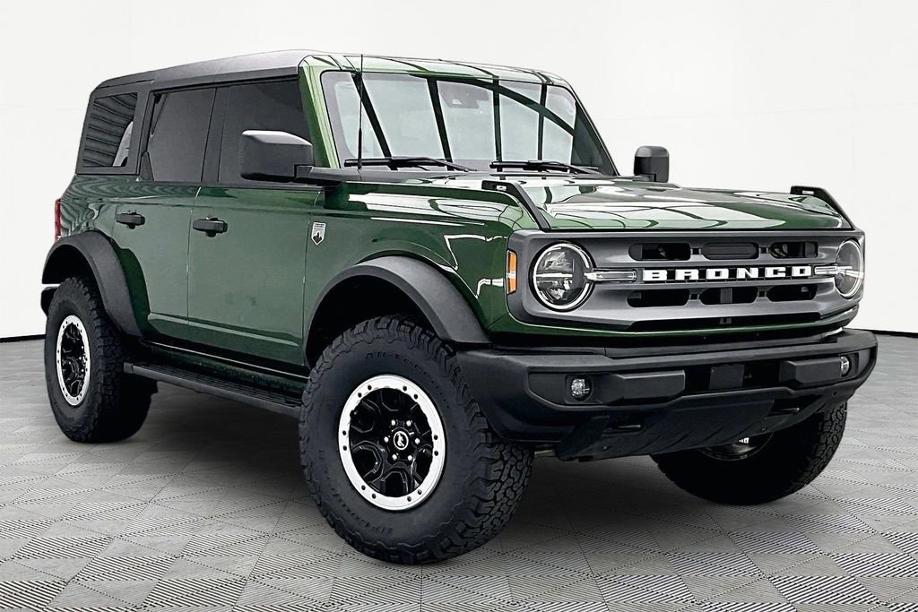 Certified 2024 Ford Bronco Big Bend w/ Sasquatch Package AWD/4WD image 12