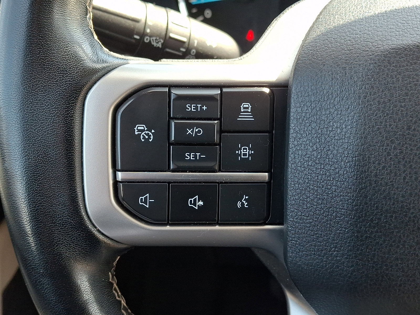 Certified 2023 Ford Expedition Limited image 29