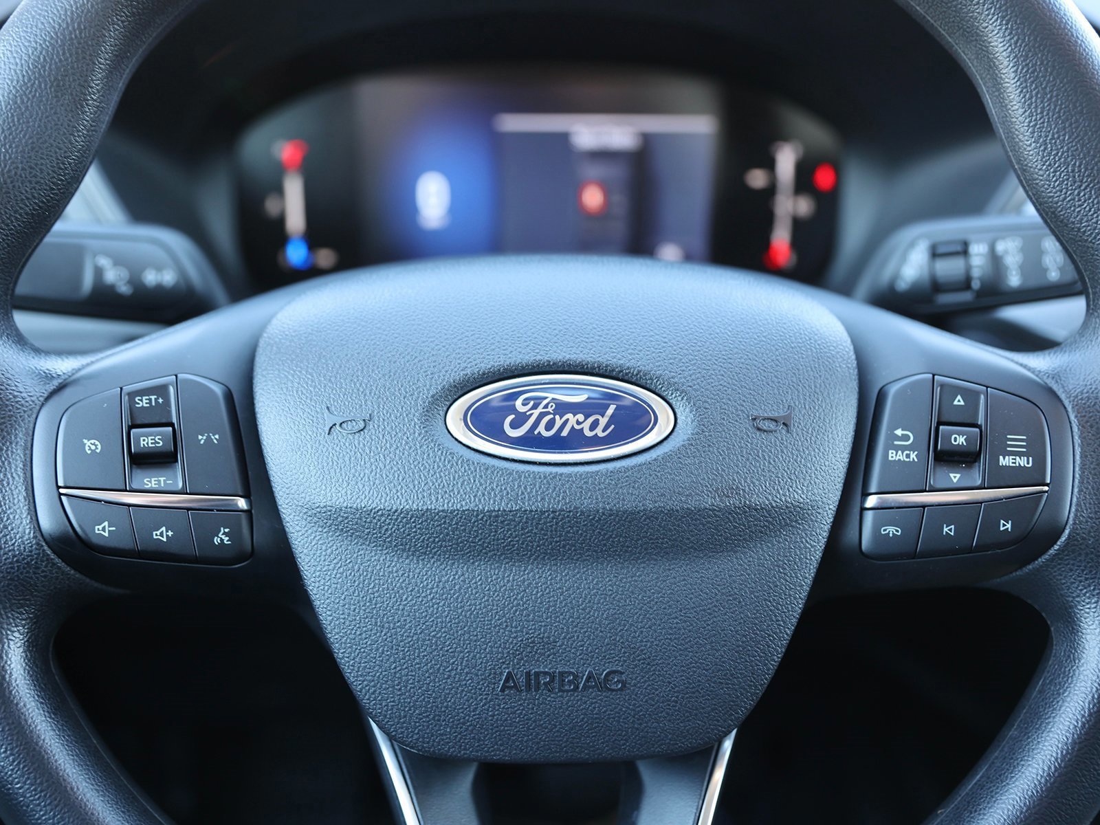 Certified 2025 Ford Escape Active image 37