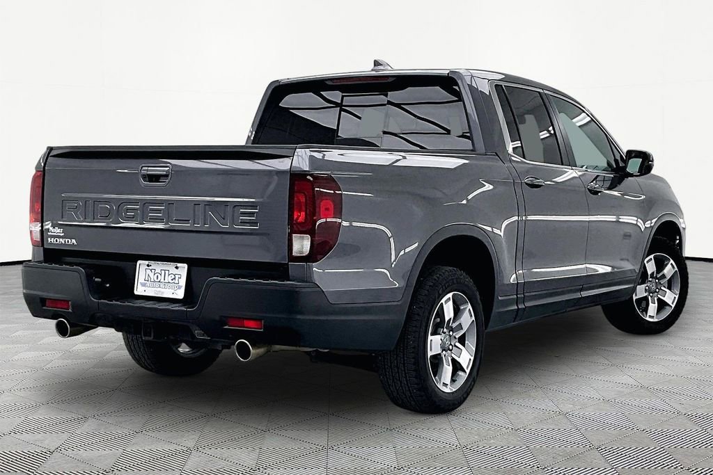 Used 2025 Honda Ridgeline RTL image 2