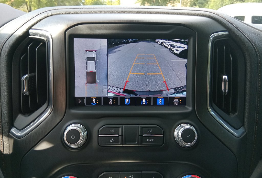Used 2022 GMC Sierra 2500 AT4 w/ AT4 Premium Plus Package AWD/4WD image 25