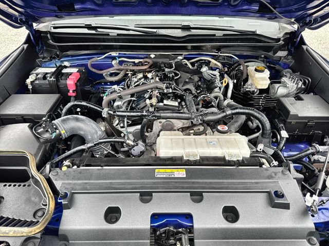 Used 2025 Toyota Tacoma SR5 AWD/4WD image 24