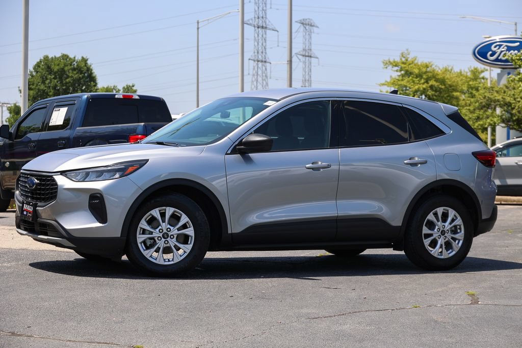 Certified 2023 Ford Escape Active FWD image 14