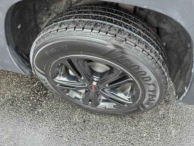 Used 2021 GMC Terrain SLE w/ Driver Convenience Package AWD/4WD image 8