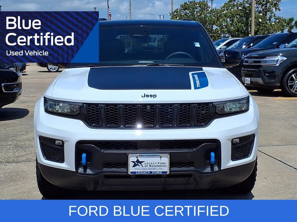 Used 2022 Jeep Grand Cherokee Trailhawk w/ Advanced Protech Group II AWD/4WD image 6