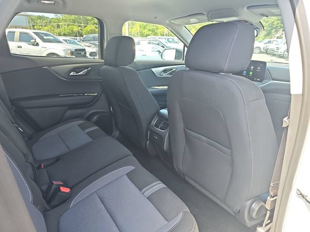 Used 2024 Chevrolet Blazer LT w/ Convenience Package FWD image 11