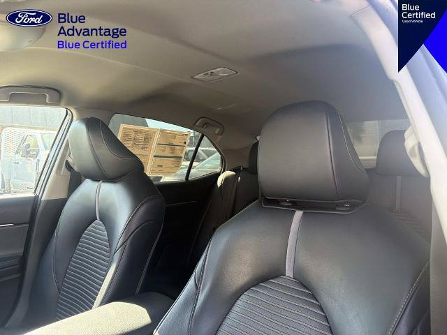 Used 2020 Toyota Camry SE FWD image 18