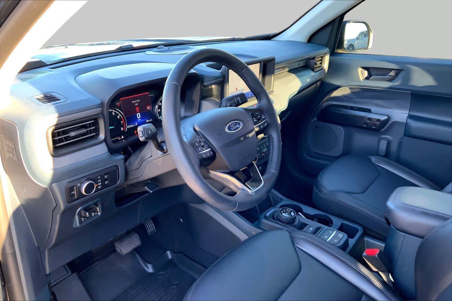 Certified 2024 Ford Maverick Lariat w/ Black Appearance Package AWD/4WD image 18